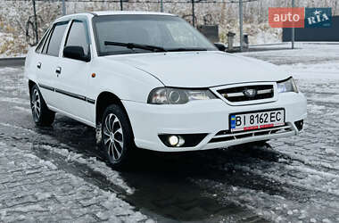 Седан Daewoo Nexia 2008 в Полтаве