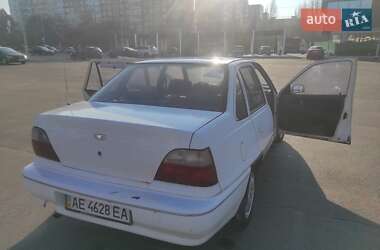 Седан Daewoo Nexia 1997 в Днепре