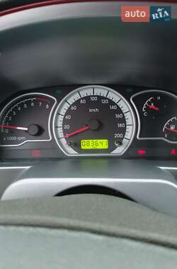 Седан Daewoo Nexia 2012 в 