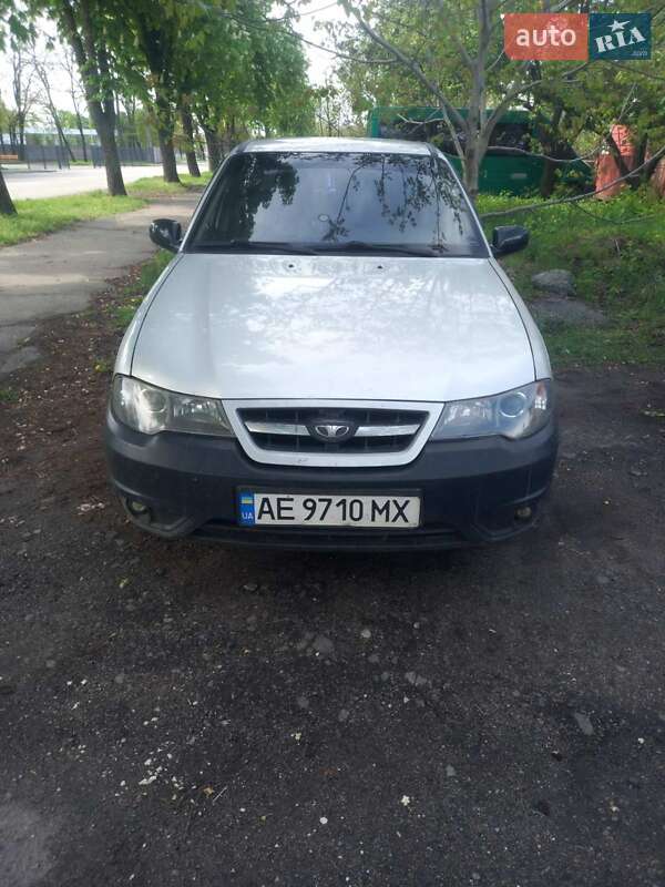 Седан Daewoo Nexia 2012 в Кривом Роге фото 4 Седан Daewoo Nexia 2012 в Кривом Роге