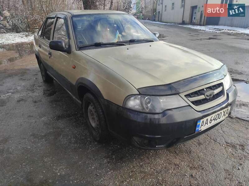 Седан Daewoo Nexia 2010 в Києві