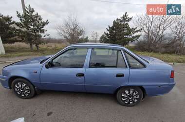 Седан Daewoo Nexia 2008 в 