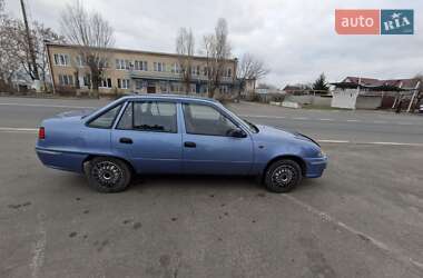 Седан Daewoo Nexia 2008 в 