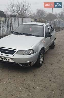Седан Daewoo Nexia 2012 в 