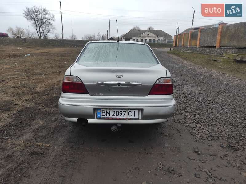 Седан Daewoo Nexia 2007 в Ромнах