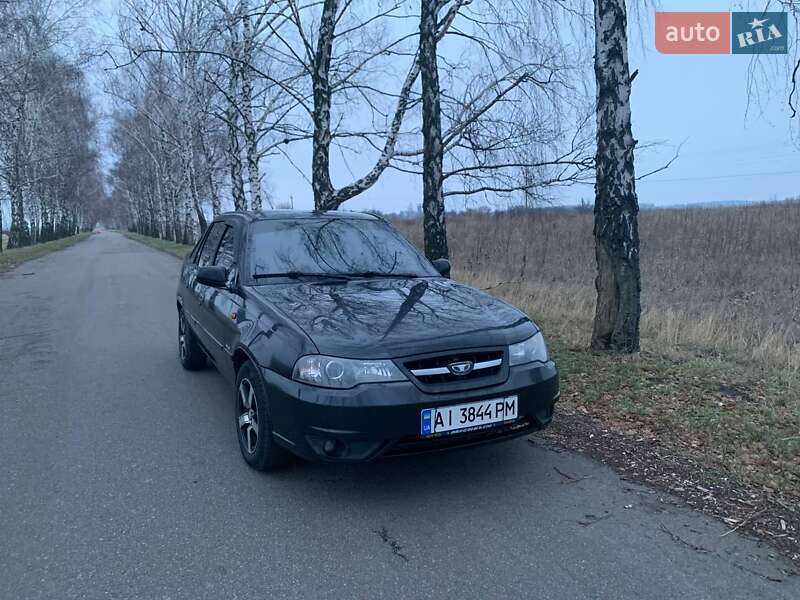 Седан Daewoo Nexia 2012 в Переяславе