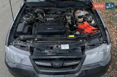 Седан Daewoo Nexia 2012 в 