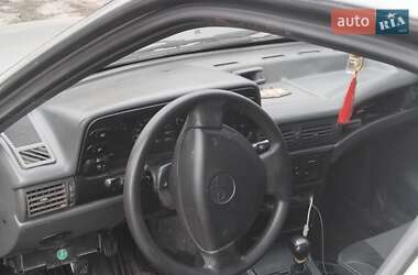 Седан Daewoo Nexia 2007 в 