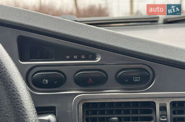 Седан Daewoo Nexia 2011 в 