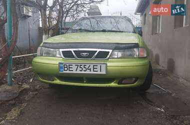 Седан Daewoo Nexia 2008 в Миколаєві