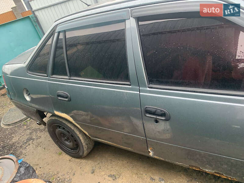 Седан Daewoo Nexia 2010 в Виннице