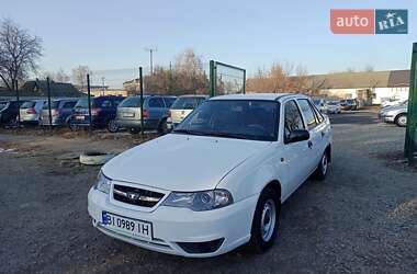 Седан Daewoo Nexia 2011 в Лубнах