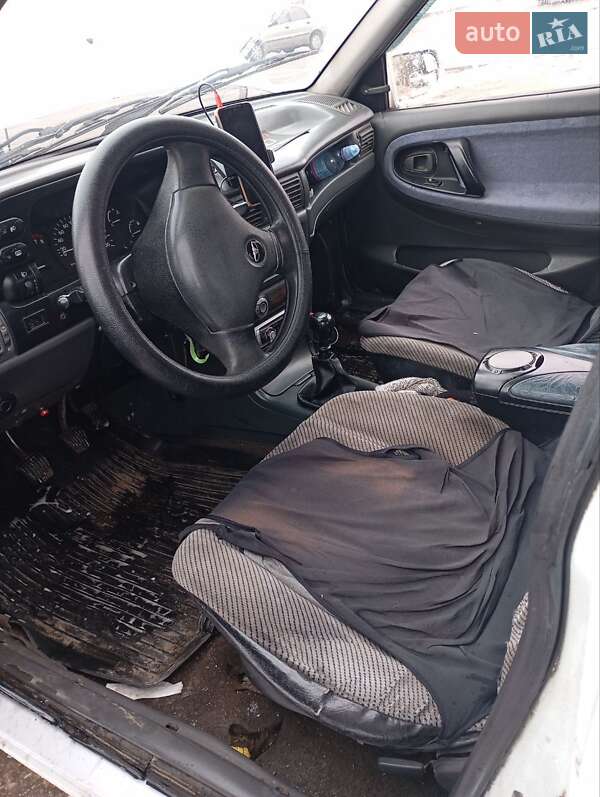 Седан Daewoo Nexia 1996 в Кропивницком фото 2 Седан Daewoo Nexia 1996 в Кропивницком