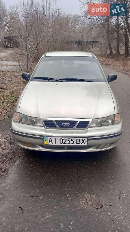 Седан Daewoo Nexia 2008 в 