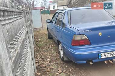 Седан Daewoo Nexia 1996 в 