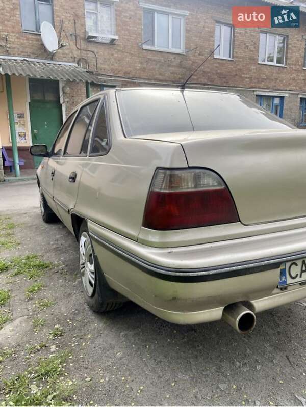 Седан Daewoo Nexia 2006 в Кременчуге