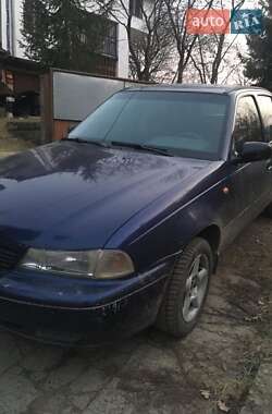 Седан Daewoo Nexia 2008 в Хусті