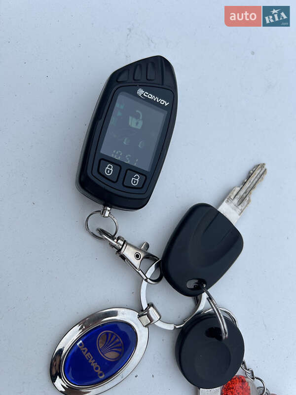 Седан Daewoo Nexia 1995 в Киеве