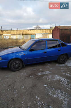 Седан Daewoo Nexia 2012 в 