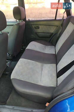 Седан Daewoo Nexia 2012 в 