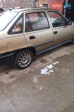Седан Daewoo Nexia 2007 в 