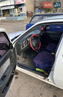 Седан Daewoo Nexia 2011 в 