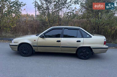 Седан Daewoo Nexia 2008 в 