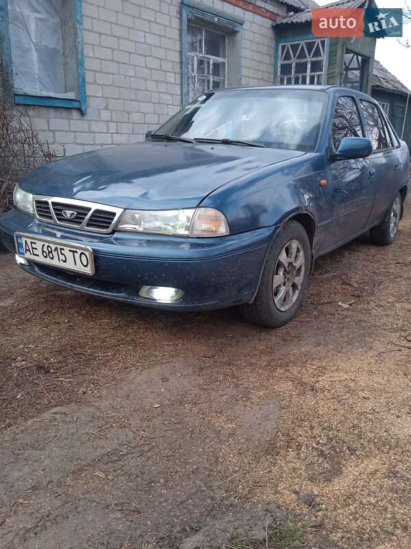 Седан Daewoo Nexia 1997 в 