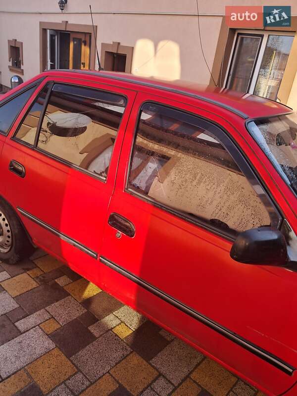 Седан Daewoo Nexia 2007 в Городенці