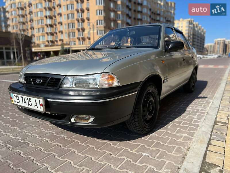 Седан Daewoo Nexia 2007 в 