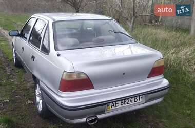 Седан Daewoo Nexia 2004 в 