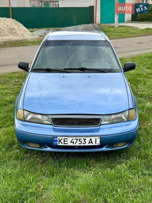 Седан Daewoo Nexia 2007 в Днепре