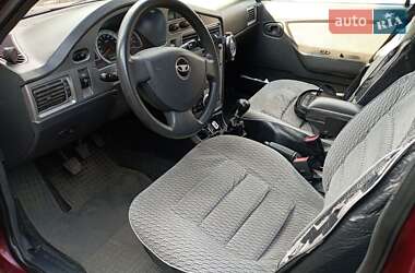 Седан Daewoo Nexia 2009 в 