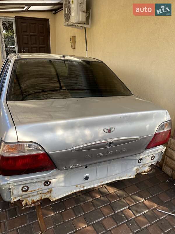 Седан Daewoo Nexia 2007 в Днепре