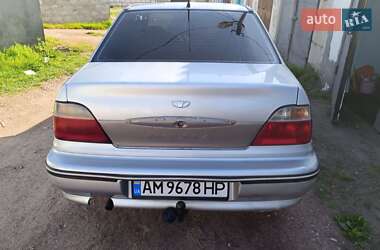 Седан Daewoo Nexia 2006 в 
