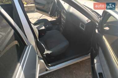 Седан Daewoo Nexia 2012 в 