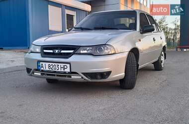 Седан Daewoo Nexia 2008 в Тетієві