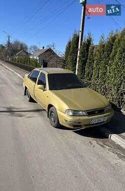 Седан Daewoo Nexia 1998 в Рівному