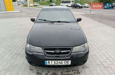 Седан Daewoo Nexia 2012 в Вишневом