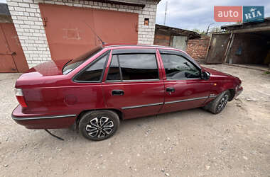 Седан Daewoo Nexia 2007 в 