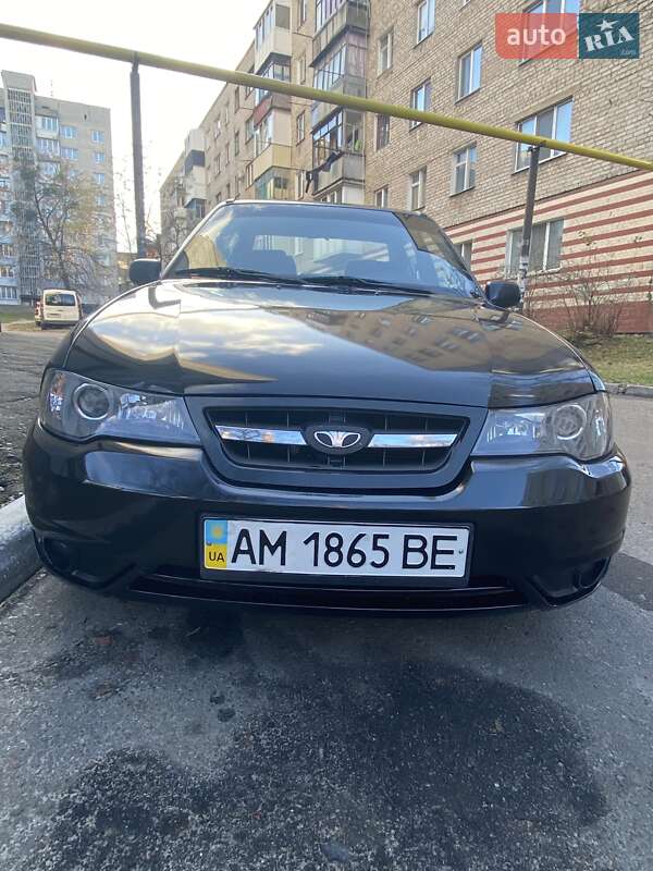 Седан Daewoo Nexia 2011 в Житомирі