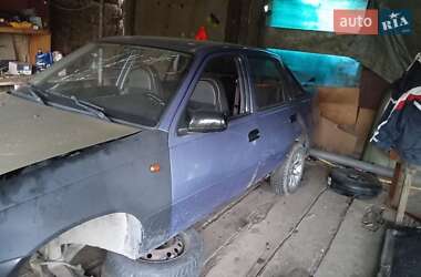 Седан Daewoo Nexia 2008 в 