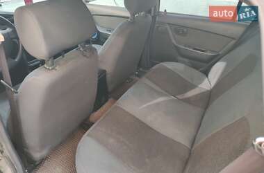 Седан Daewoo Nexia 2008 в 