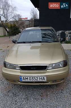 Седан Daewoo Nexia 2008 в 