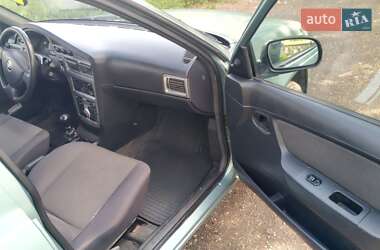 Седан Daewoo Nexia 2008 в 