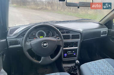 Седан Daewoo Nexia 2008 в 