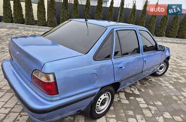 Седан Daewoo Nexia 2007 в 