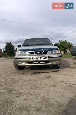 Седан Daewoo Nexia 2008 в 