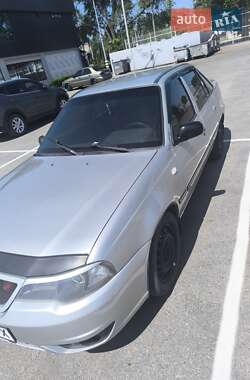 Седан Daewoo Nexia 2006 в 
