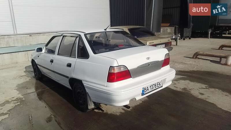 Седан Daewoo Nexia 2007 в Кропивницком